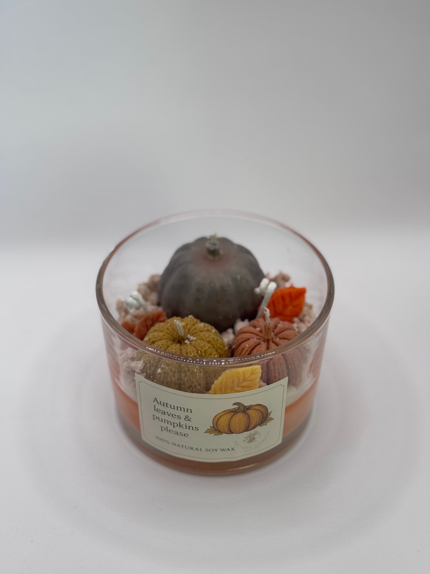 Autumn leaves & pumpkin please